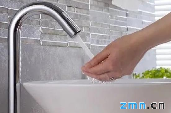 水龙头断在水管里如何轻松拿出